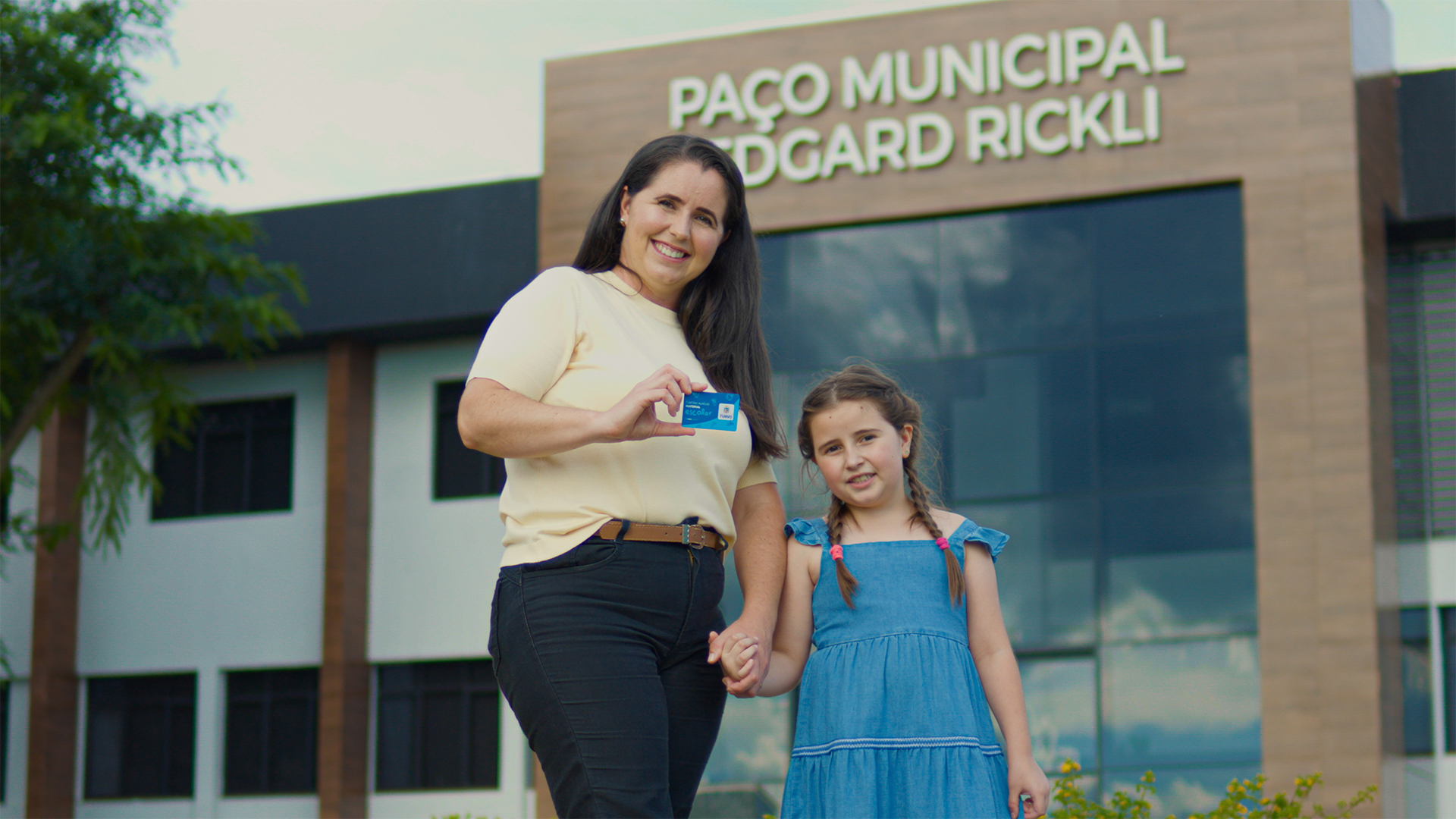 Prefeitura de Turvo lança Cartão Auxílio Material Escolar para alunos da rede municipal