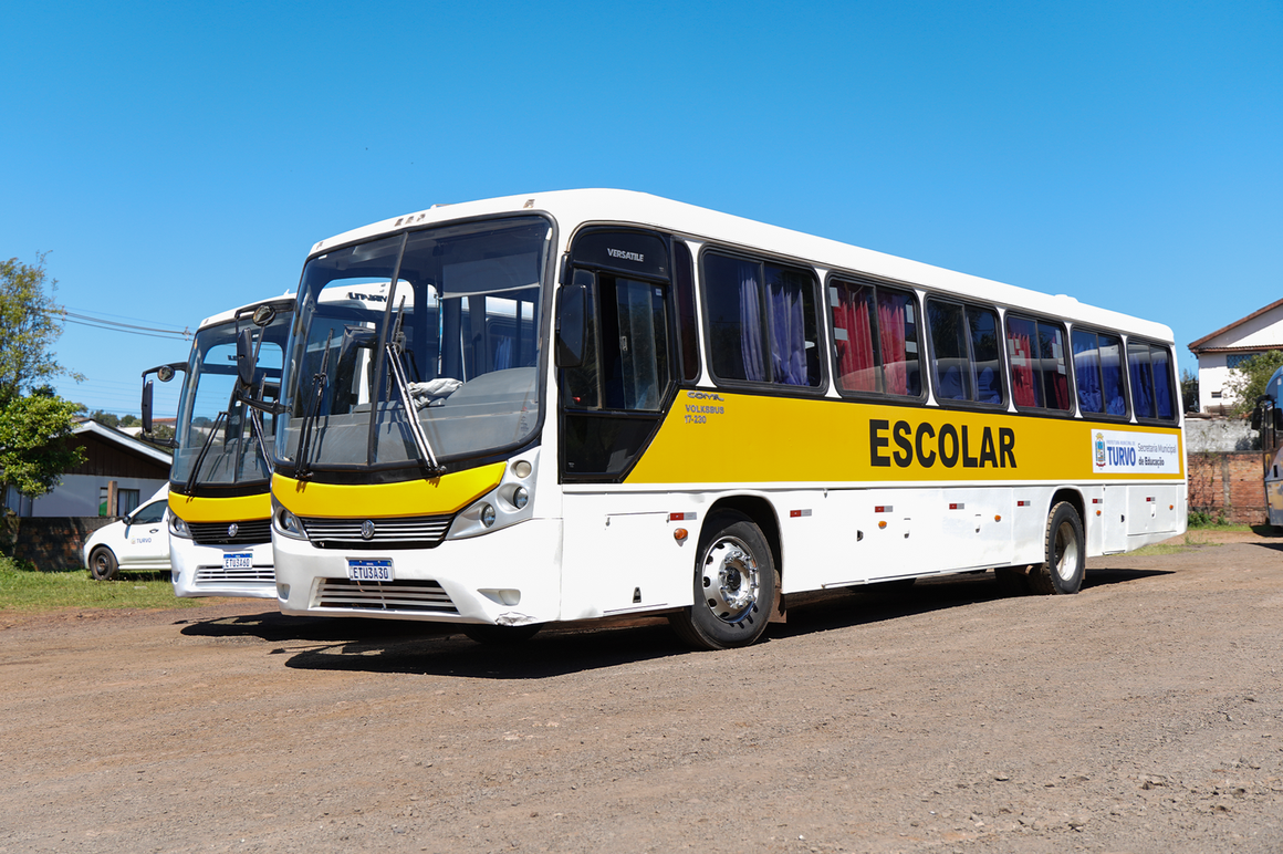Mais conforto e segurança: dois novos ônibus para o transporte universitário