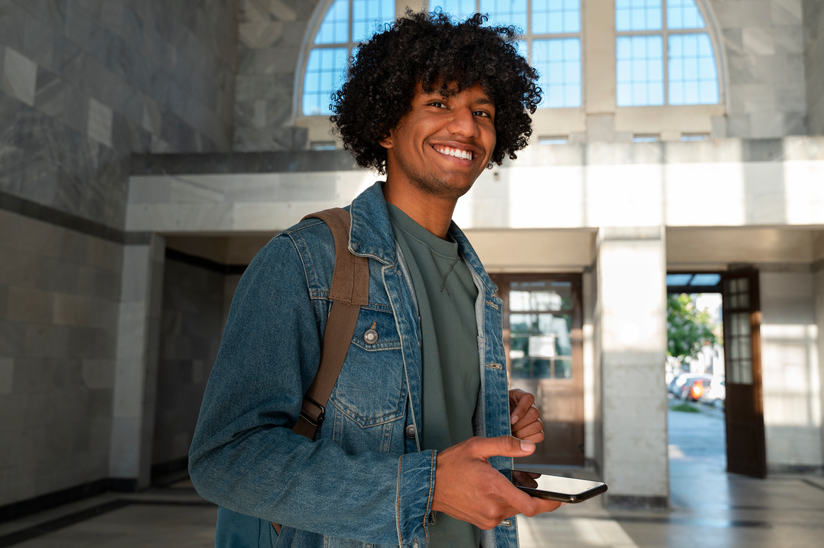 PÓS-GRADUAÇÃO gratuita em Gestão Pública Municipal (UAB/Turvo e Unicentro)
